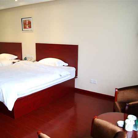 Greentree Inn Jiangxi Fuzhou Gandong Bridge Express Hotel Dış mekan fotoğraf