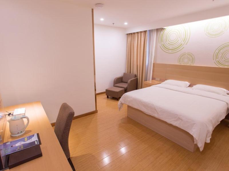 Greentree Inn Jiangxi Fuzhou Gandong Bridge Express Hotel Dış mekan fotoğraf