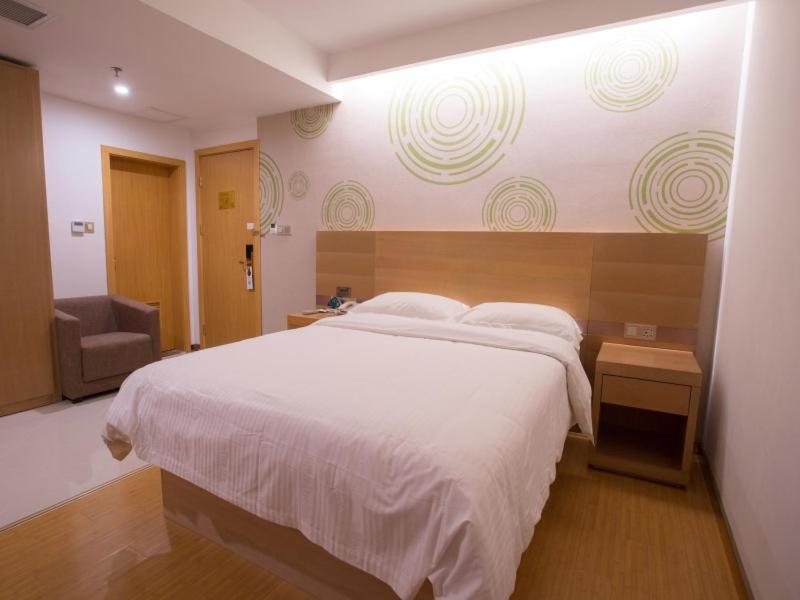 Greentree Inn Jiangxi Fuzhou Gandong Bridge Express Hotel Dış mekan fotoğraf